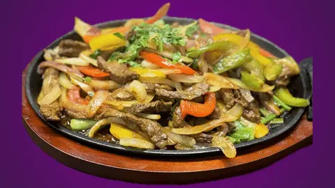 Chicken o Steak Fajitas