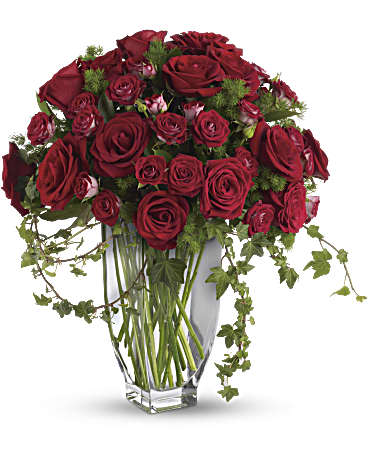 Rose Romanesque Bouquet – Red Roses